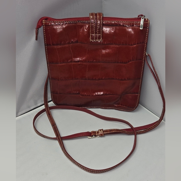 Brighton Croc-Embossed Wine Crossbody with Silver Ring - Picture 2 of 15
